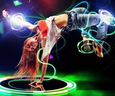 sandavini's profile picture. 