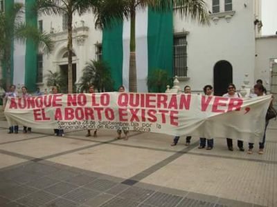 Rebeldía. feminista  por la despenalización del aborto y por todos los derechos de las mujeres.  la justicia social y económica siempre por la izquierda.