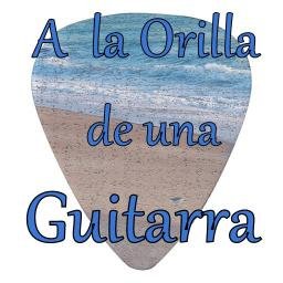 Porque a la orilla de una guitarra me quede.
Porque a la orilla de una guitarra me siento bien.