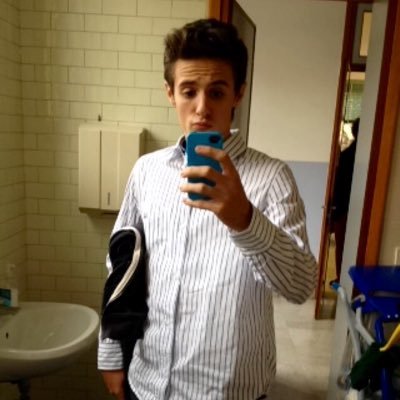 andynovi98's profile picture. 