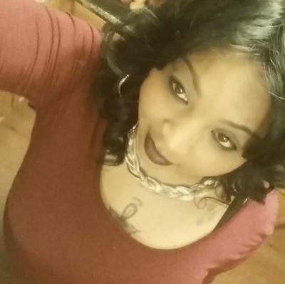 suchaladybee's profile picture. You only have 1 life, so why not live it until you can not live it any more? instagram: bee_lovely #follow #love ,#TEAMLEO