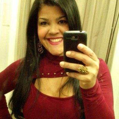 AliceClement7's profile picture. Now Will U hit the follow button or what!