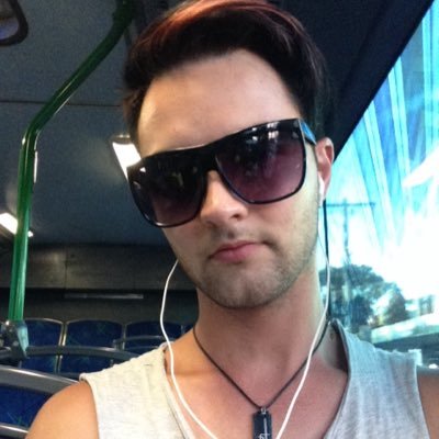 Code013's profile picture. 