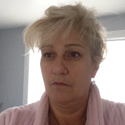 serveuse's profile picture. 