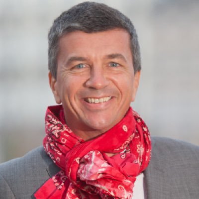 YALING69's profile picture. Associé co-gérant au service de nos clients.