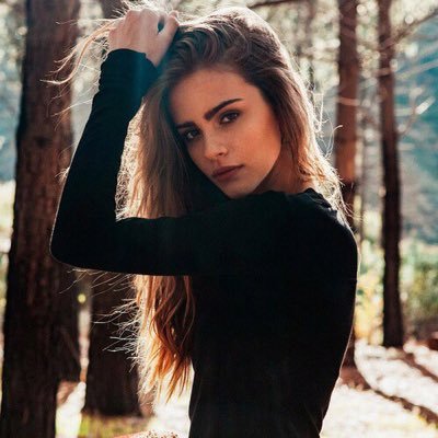 miarpgmrd's profile picture. serveuse