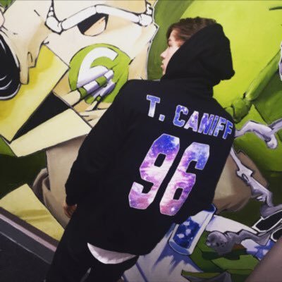shcaniff's profile picture. @taylorcaniff to me: I want to hug you sweetheart.