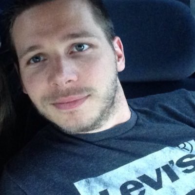 Dam_neo's profile picture. Loving new techs, movies, TV shows, nice landscapes, good food, beers and photography.