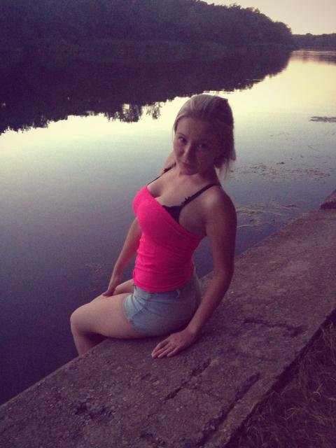 ShankDebbie's profile picture. There are three rules for writing a novel; unfortunately, no one knows what they are.