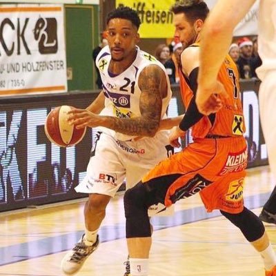 JFarm2's profile picture. College Graduate University of Arkansas Alum #2 Following God's plan for me in life ... #Chicago