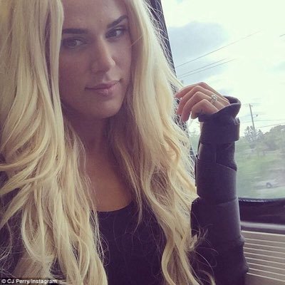 exoticrussianx1's profile picture. k