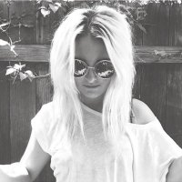 Lindsay (@lindsskyeshr) 's Twitter Profile