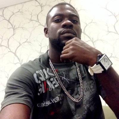 pharaie's profile picture. simple way of life,hard work pays so no doorling each day.much love for mankind n walk with loyalty n humility.security 247.