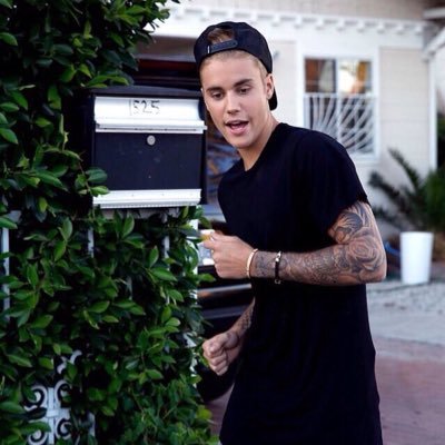 94sblessingjdb's profile picture. @lotsofbieber