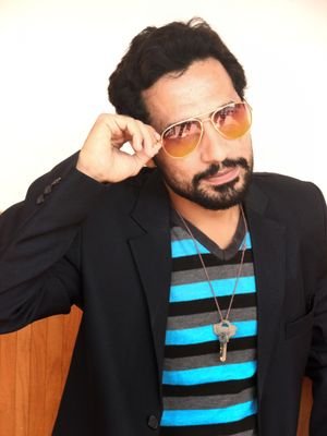 KJuly19's profile picture. ‏اے مسیحا !
تیری نظر عنایت کی سدا خیر...
کہ مجھ میں ...
میرے ہونے کا تصور جاگے ....