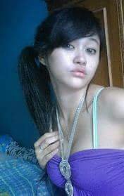 ririlestari60's profile picture. butuh seseorang di saat kesepian