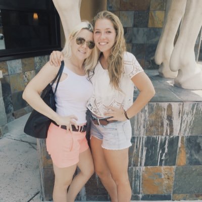 lyonsxo33's profile picture. 