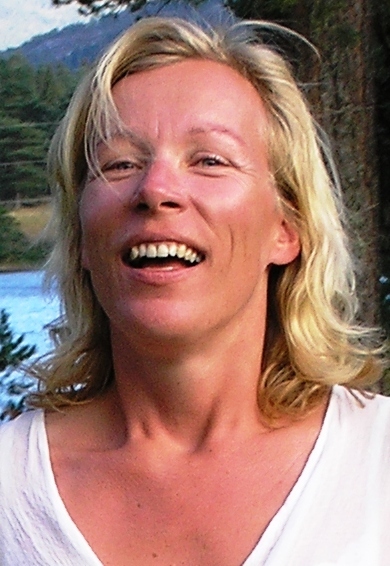 TStraumsnes's profile picture. Lever i hoppet om en bättre värld för oss alla. Älskar hemmet med innehåll (nästan alltid), och mycket, mycket mera.