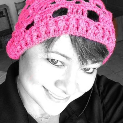 sonironni's profile picture. Smile, it makes people wonder why 😏