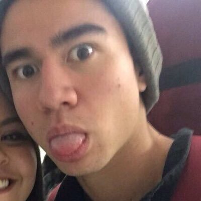 follow @ocaentastes because she gave you this free follow :^)