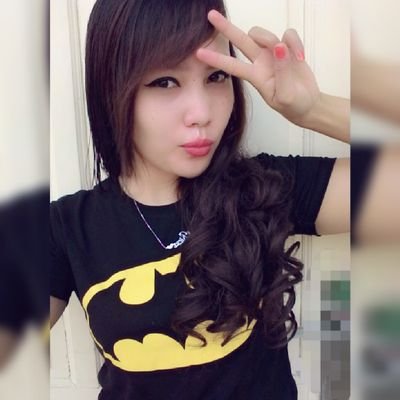 zhiethepoeh's profile picture. I love my family ♥♥♥                                                                       ◈ My Father  ◈ My Mom ◈ My sister Yiyi ◈ My little sister Bebe