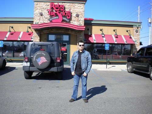 grito333's profile picture. Cocinero por obligacion y un lobo estepario por naturaleza