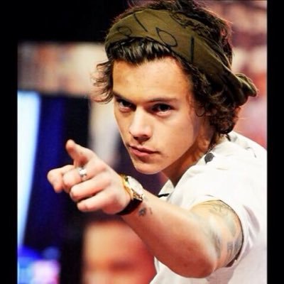 follow @intomlinsonarms or I unfollow you