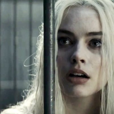 I'm just a professional psychology intern working at Arkham Asylum. At least I was until I started hearing another voice in my head {18+RP|AU|MV}