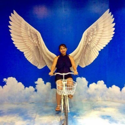 danceynah's profile picture. Trust God not your pain.