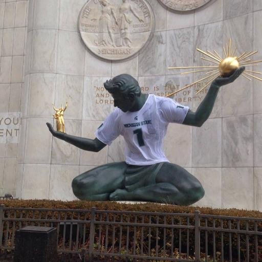 ammarple's profile picture. News Producer at #WGN. Living the dream. #montanagrad #alwaysachemic