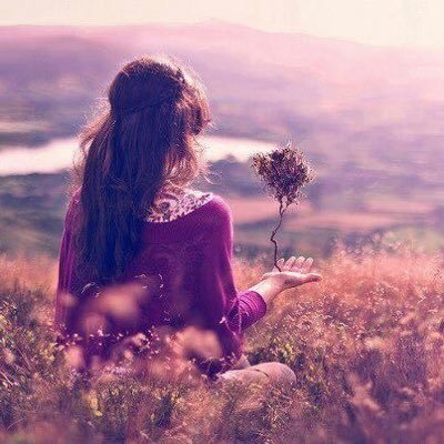 qamr_ra's profile picture. بدون تصوير ع الخاص نسولف - عمات وسب ما عندي