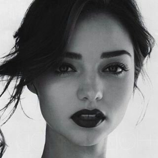 DeadheartHelper's profile picture. 【24】『Y en medio de las cenizas de lo que alguna vez fue su reino. . . la joven princesa juró venganza.』#OC