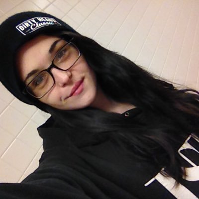 BritneyAnnDank's profile picture. Britney ann Body modifcations Stoner Reckless '94 Snap:britneyannfrank Instagram: sexdrugsandviolence