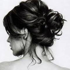 nikkiducros's profile picture. 