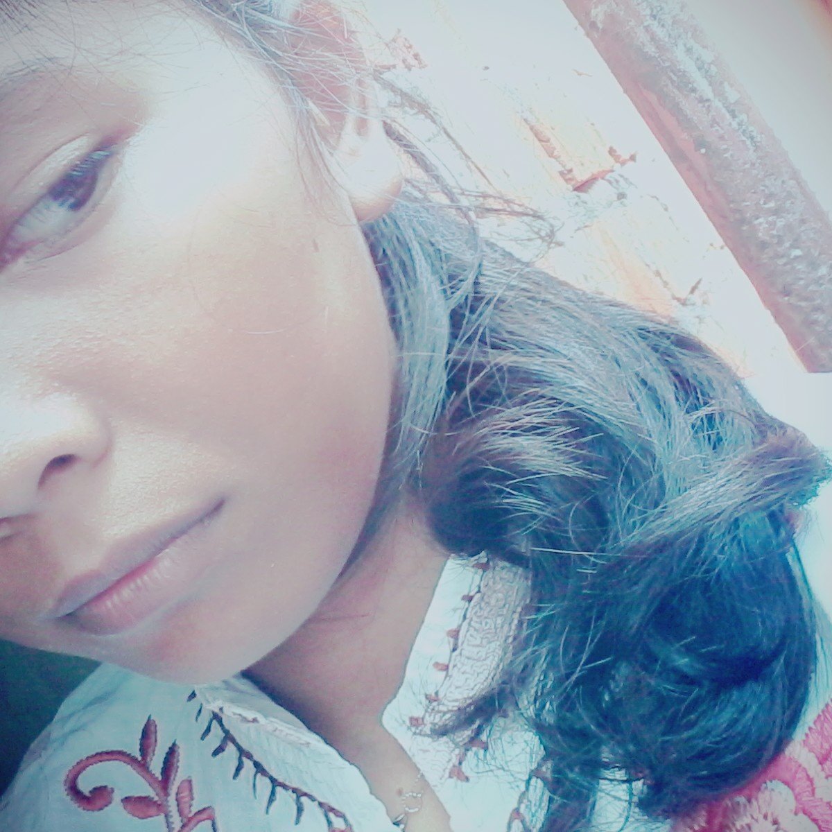 deris_trilili's profile picture. Don'tForgetMe;;)