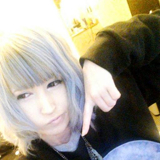 6a712b8c1's profile picture. 元amazonﾊﾞｲﾔｰ/ビジネス/仮想通貨/アフィ/広告　 皮膚科と美容通ってるで
電子書籍買ったんで読書加速 基本キャッシュレスでスマートに