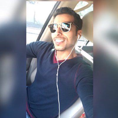 Alshaya_32's profile picture. فما دمت أمشي مستقيماً لا يهمني إذا ظهر ظلي للناس مائلاً ... Bin_shaya³²