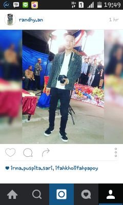 Randhy94's profile picture. 