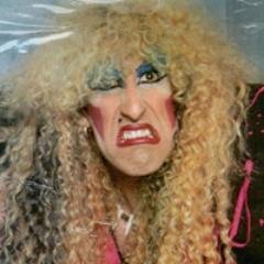 Horngasm's profile picture. I live for the tea. Literally. Give me that earl grey bish.