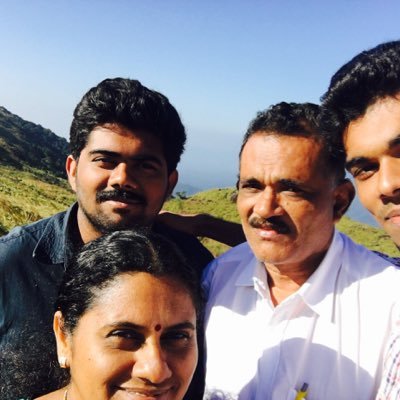 appleprema's profile picture. CEO,Mukund Machine Tools