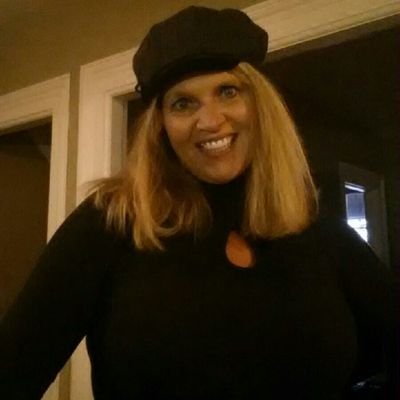 dianeffrye's profile picture. Why so serious?