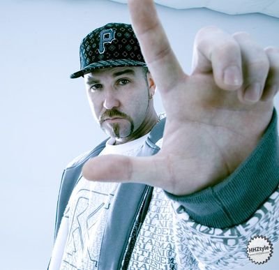 rapadiccion1's profile picture. Real HipHop. Aquí dejaré vídeos que valgan la pena ver y otras movidas. Disfrutad majetes.