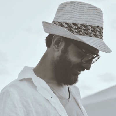 sir_zeka's profile picture. Photographer