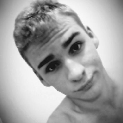 alef144's profile picture. Às vezes o silêncio vale mais que um grito (ý)