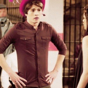 I'm a hopeless romantic who adores Alex Russo and small puppies. You may not want to be around me when the sun goes down, you might not like the change.