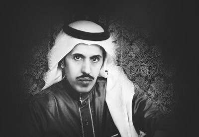  (متذوق شعري وربما شاعر اوقصاد) لااحب التكلف والصخب يستهويني الموروث وكل جميل ومفيد
(وتحيه عطره لكل من يتابعني ويقع نضره هنا)#العريفي
