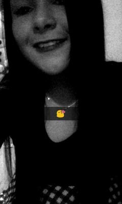 ivonneaamador's profile picture. 