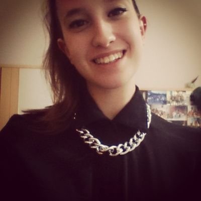 AndreaOliga Profile Picture