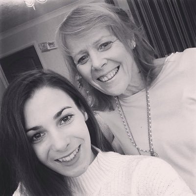 indialockhart's profile picture. Twitter is my happy place.