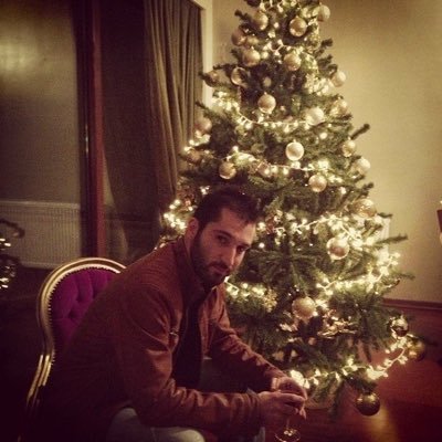 mixalisikosipen's profile picture. Michalis was born in Heraklion He has been teaching guitar for the last six years at the Sitia Music School.